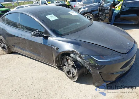 2024 Tesla Model 3 Performance All-Wheel Drive z USA, uszkodzony, nr VIN 5YJ3E1ET3RF822720